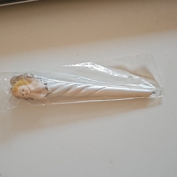 Avon Heavenly Cherub Angel Pen Vintage item from 1997 - Picture 6 of 6